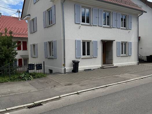 Wohnung zur Miete 1.000 € 6 Zimmer 110 m² Geschoss 1/3 frei ab 01.10.2026 Aulendorf Aulendorf 88326