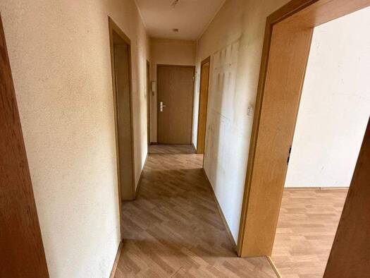 Wohnung zum Kauf provisionsfrei 120.000 € 4 Zimmer 71,5 m² EG frei ab sofort Zum Königsborn 11 Schkopau Schkopau 06258
