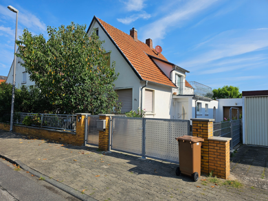 Haus zum Kauf 425.000 € 7 Zimmer 150 m² 500 m² Grundstück Crumstadt Riedstadt 64560