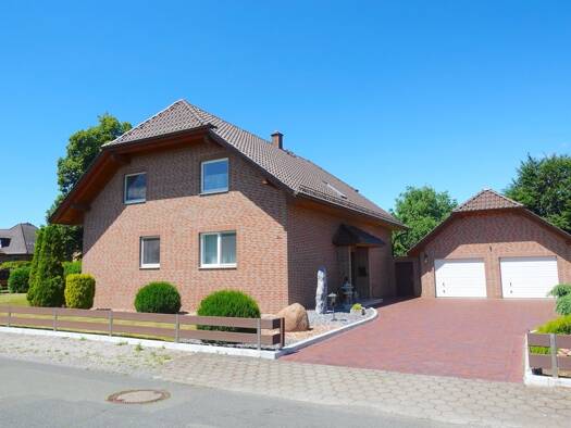 Mehrfamilienhaus zum Kauf 398.000 € 6 Zimmer 186 m² 1.271 m² Grundstück Enzen Stadthagen / Enzen 31655