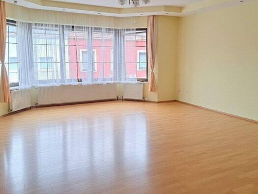 Büro zur Miete 1.818 € 5 Zimmer Wolkersdorf im Weinviertel 2120