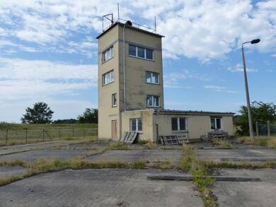 Gewerbegrundstück zum Kauf 5.000 € 3.683 m² Grundstück Lenzener Straße 1b Cumlosen Cumlosen 19322