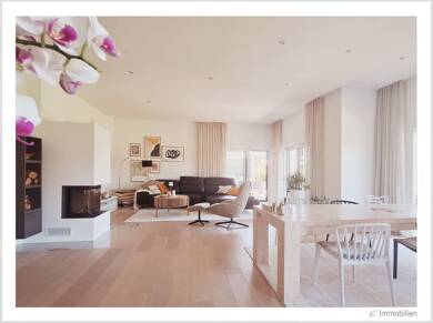 Haus zum Kauf 630.000 € 3 Zimmer 149 m² 725 m² Grundstück frei ab 01.05.2026 Oberwörnitz Wörnitz 91637