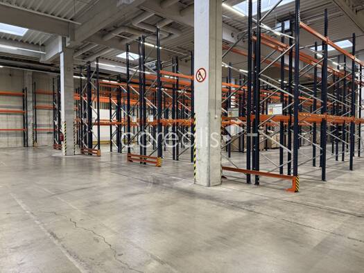 Lagerhalle zur Miete 4.000 m² Lagerfläche teilbar ab 1.000 m² Styrum Mülheim an der Ruhr 45476