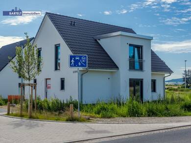 Einfamilienhaus zum Kauf - Neubau 599.900 € 5 Zimmer 150,8 m² 726 m² Grundstück frei ab sofort Schulenburg Pattensen / Schulenburg 30982