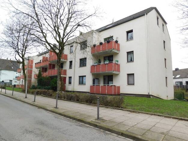 Wohnung zur Miete nur mit Wohnberechtigungsschein 432 € 4 Zimmer 85,9 m² 2. Geschoss frei ab 19.09.2026 In der Mark 177 Annen Witten 58453