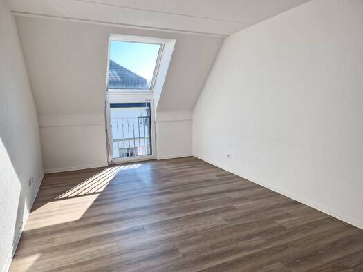 Wohnung zur Miete 330 € 1 Zimmer 30 m² Innenstadt Mitte 33613