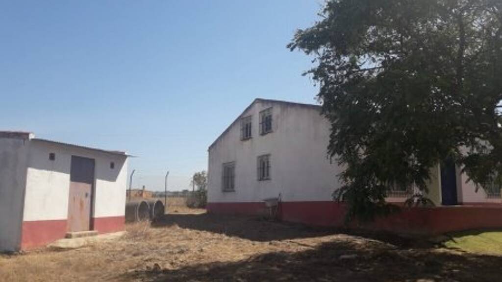 Bauernhaus zum Kauf 75.000 € 5 Zimmer 120 m² 7.000 m² Grundstück Rociana del Condado 21720