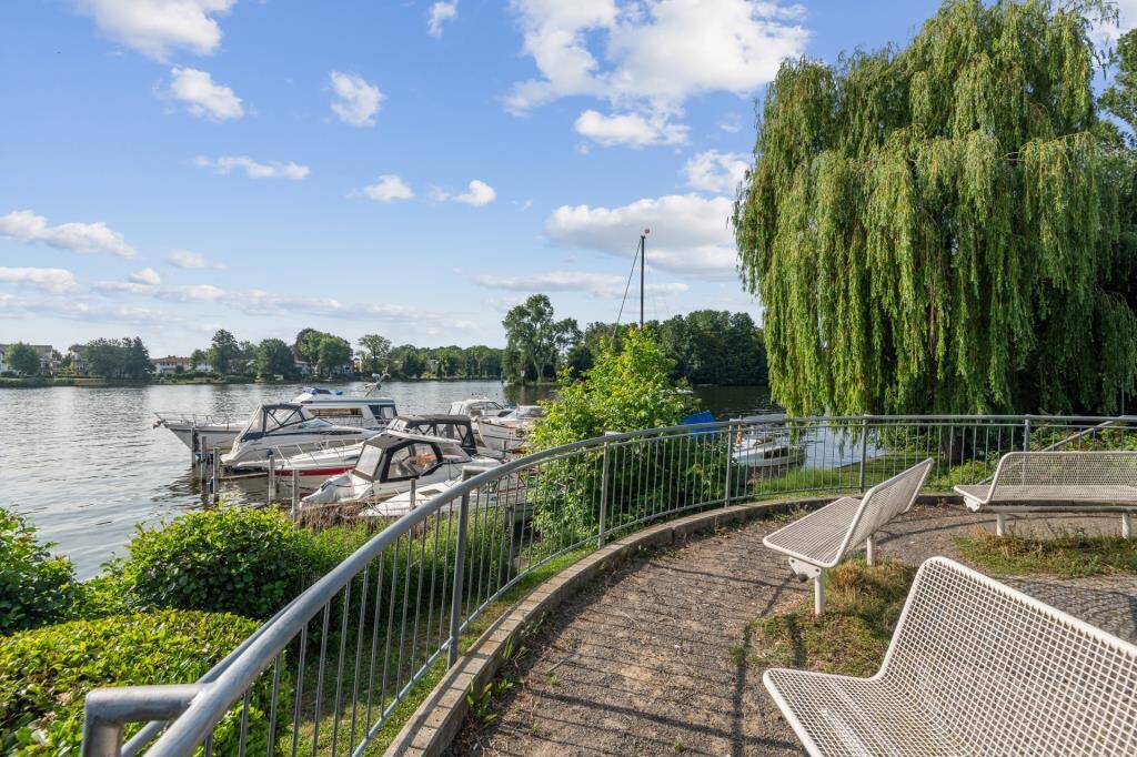 Property thumbnail 8