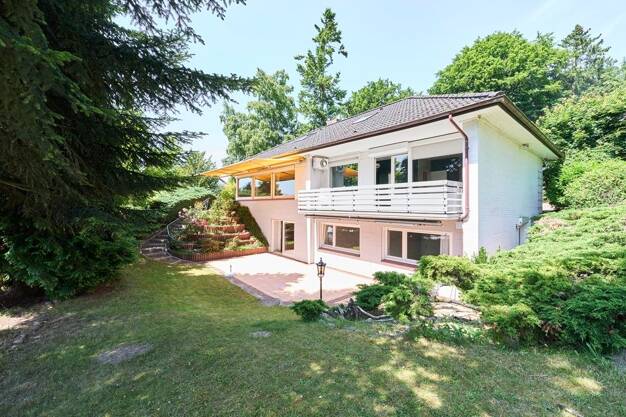 Einfamilienhaus zum Kauf provisionsfrei 649.000 € 7 Zimmer 252 m² 930 m² Grundstück Uferterrasse 4 Grünhof - Tesperhude, Bez. 17 Geesthacht 21502