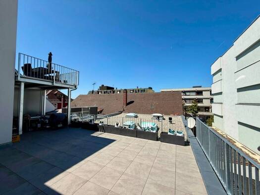 Wohnung zur Miete 1.200 € 3 Zimmer 66 m² Geschoss 2/3 frei ab 01.10.2026 Neumarkt Neumarkt in der Oberpfalz 92318