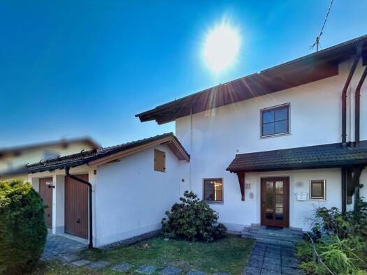 Doppelhaushälfte zum Kauf 649.000 € 5 Zimmer 163 m² 388 m² Grundstück frei ab sofort Perach Ainring 83404