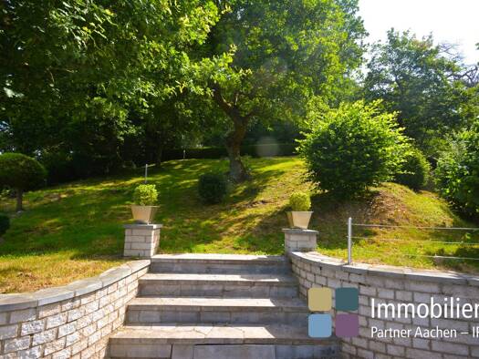 Mehrfamilienhaus zum Kauf 650.000 € 6 Zimmer 244 m² 1.400 m² Grundstück Vicht Stolberg (Rheinland) / Vicht 52224