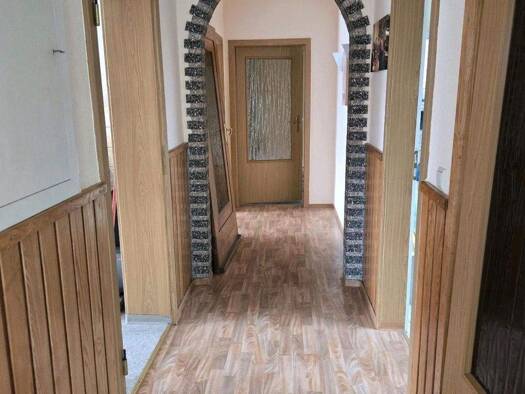 Einfamilienhaus zum Kauf 395.000 € 6 Zimmer 165 m² 685 m² Grundstück Tauer 03185