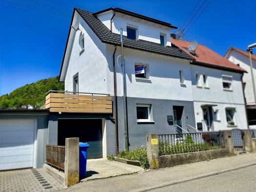 Doppelhaushälfte zum Kauf 289.000 € 6 Zimmer 117 m² 214 m² Grundstück frei ab sofort Ebingen Albstadt 72458
