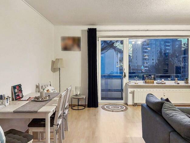 Wohnung zur Miete 490 € 2 Zimmer 61 m² 1. Geschoss Innenstadt Neumünster 24534