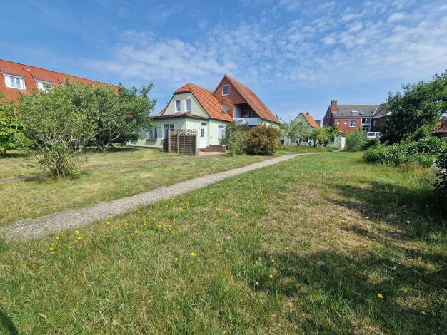 Einfamilienhaus zum Kauf provisionsfrei 1.850.000 € 15 Zimmer 300 m² 1.298 m² Grundstück Friesenstraße 2 Langeoog 26465
