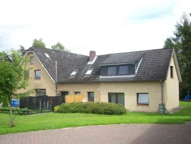 Wohnung zur Miete 402 € 3,5 Zimmer 73 m² Dachgeschoss, 1. Geschoss frei ab 01.06.2025 Alter Postweg 33a Warstade Hemmoor 21745