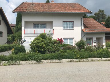 Haus zum Kauf 8 Zimmer 220 m² 706 m² Grundstück frei ab sofort Sankt Oswald Sankt Oswald-Riedlhütte 94568