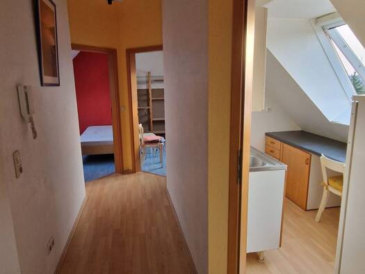 Maisonette zur Miete 700 € 2,5 Zimmer 45 m² Geschoss 4/5 frei ab 16.03.2026 Fürther Straße 61 c Bruck Erlangen 91058