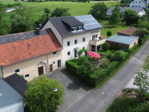 Bauernhaus zum Kauf 375.000 € 250 m² 13.963 m² Grundstück Wiersdorf 54636