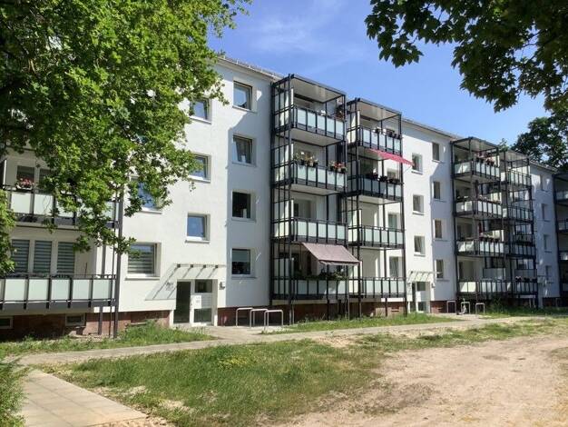 Wohnung zur Miete 756 € 3 Zimmer 74,4 m² 3. Geschoss frei ab 15.09.2026 Zevener Straße 4 Gröpelingen West 28237