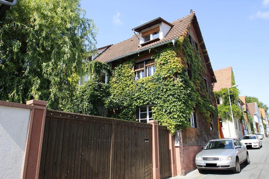 Maisonette zur Miete 1.030 € 3,5 Zimmer 131,9 m²<br/>Wohnfläche 2.<br/>Geschoss Roßdorf Roßdorf 64380