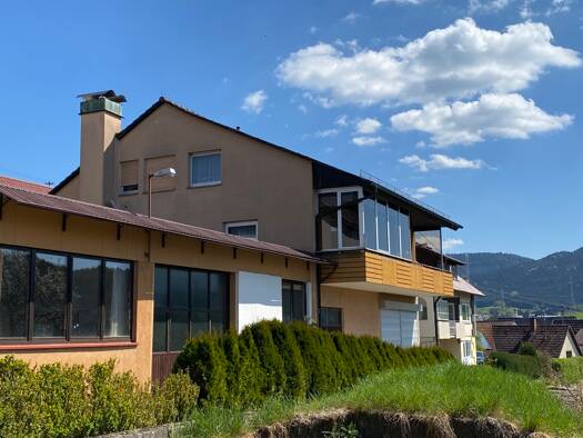 Mehrfamilienhaus zum Kauf 398.000 € 8 Zimmer 181 m² 794 m² Grundstück Wellendingen 78669
