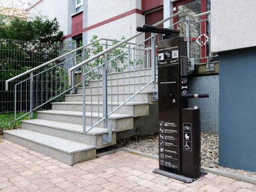 Wohnung zur Miete 370 € 2 Zimmer 48,4 m² 10. Geschoss Juri-Gagarin-Ring 126C Altstadt Erfurt 99084