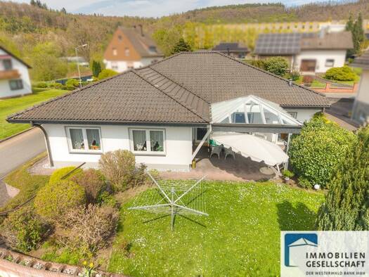 Bungalow zum Kauf 369.000 € 4 Zimmer 140 m² 489 m² Grundstück Betzdorf 57518
