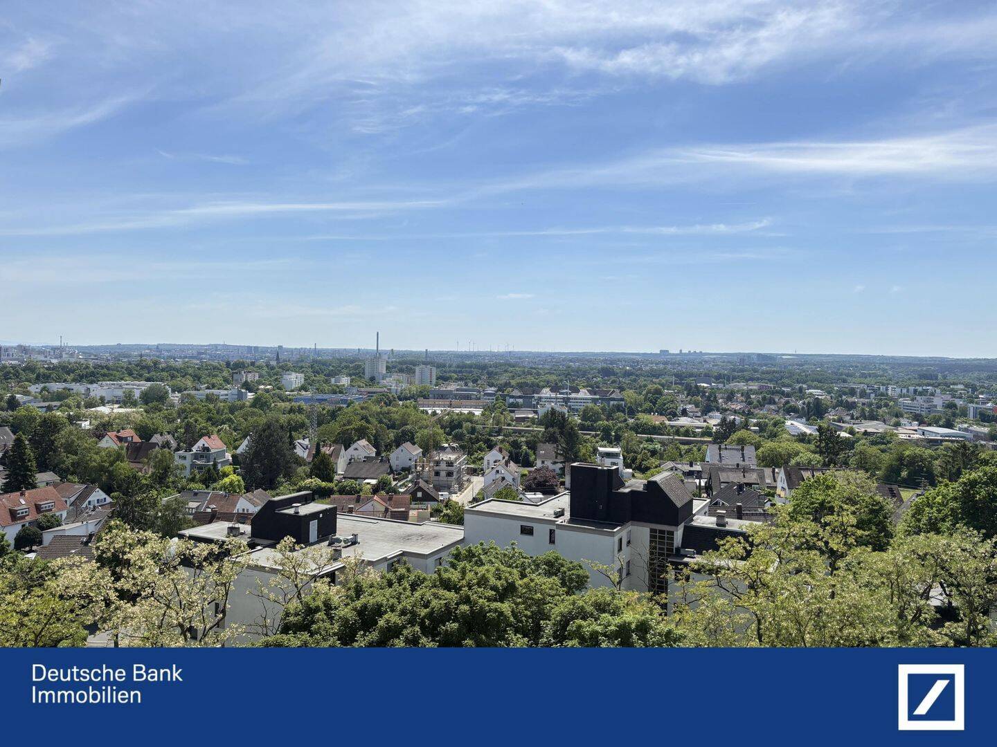 Schön geschnittene 3-Zimmer-Eigentumswohnung mit atemberaubenden Weitblick
