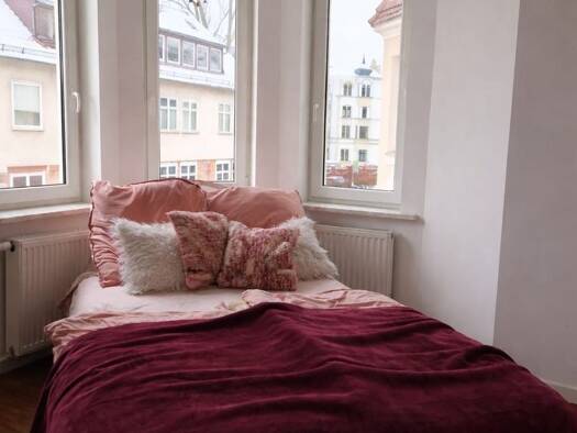 Wohnung zur Miete 265 € 4 Zimmer 16 m² Geschoss 1/3 frei ab 01.03.2026 Kasernenstraße 3 c Coburg 96450