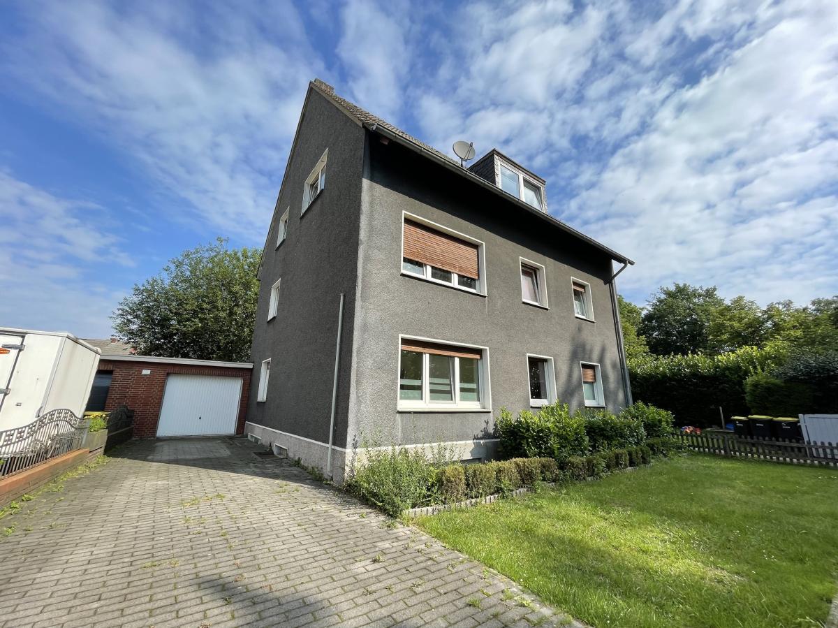 Einfamilienhaus zum Kauf 395.000 € 15 Zimmer 273 m²<br/>Wohnfläche 540 m²<br/>Grundstück ab sofort<br/>Verfügbarkeit Hirschkampsiedlung Waltrop 45731