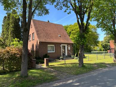 Einfamilienhaus zum Kauf 175.000 € 4 Zimmer 100 m² 638 m² Grundstück Emlichheim Emlichheim 49824