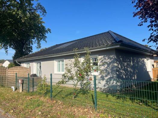 Einfamilienhaus zum Kauf provisionsfrei 395.000 € 5 Zimmer 110 m² 402 m² Grundstück Großenaspe Grossenaspe 24623