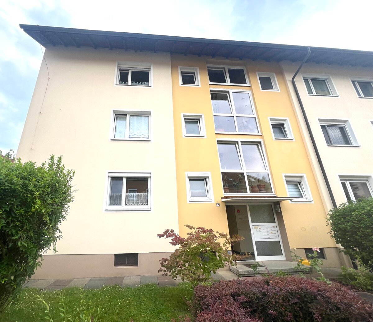 Wohnung zum Kauf 269.800 € 3 Zimmer 78 m²<br/>Wohnfläche 1.<br/>Geschoss 01.10.2024<br/>Verfügbarkeit Feucht Feucht 90537