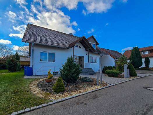 Wohnung zur Miete 540 € 2 Zimmer 62 m² 1. Geschoss Kürnbach Bad Schussenried / Kürnbach 88427