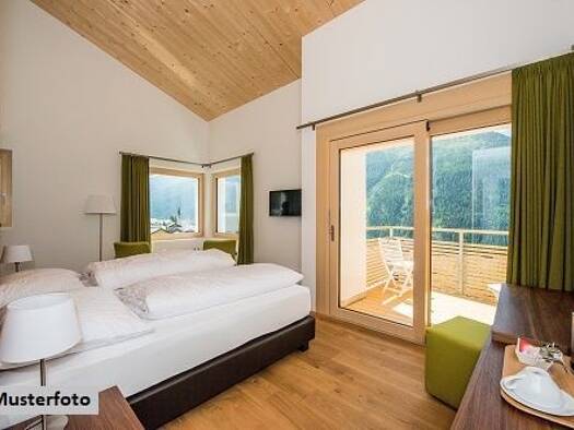 Hotel zum Kauf 260.000 € 690 m² Grundstück Fronweg Pörtschach am Wörther See 9210