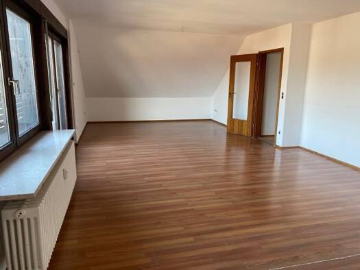 Wohnung zur Miete 1.070 € 3 Zimmer 83 m² 2. Geschoss frei ab 01.04.2026 Eltersdorfer Straße 4 Eltersdorf Erlangen 91058
