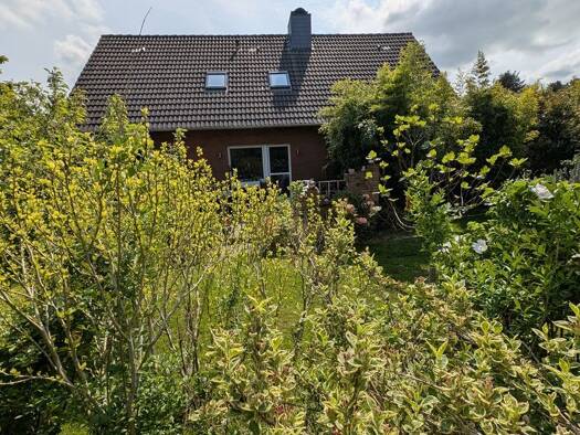 Einfamilienhaus zum Kauf provisionsfrei 279.000 € 4 Zimmer 142 m² 542 m² Grundstück Terborg Moormerland 26802
