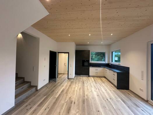 Bungalow zur Miete 1.150 € 2,5 Zimmer 101 m² frei ab sofort Wassertrüdingen 91717