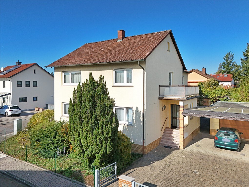 Mehrfamilienhaus zum Kauf 550.000 € 9 Zimmer 224 m²<br/>Wohnfläche 589 m²<br/>Grundstück Lorsch 64653