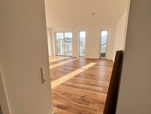 Wohnung zum Kauf - Erstbezug provisionsfrei 430.000 € 3 Zimmer 86 m² 2. Geschoss frei ab sofort Laurentiusstraße 1/3 Kronau 76709