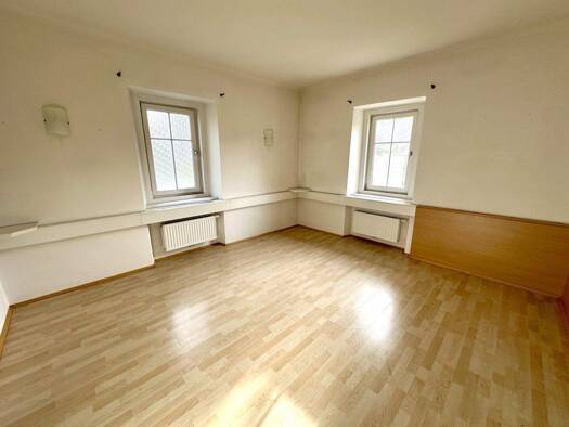 Büro zur Miete 1.969 € 8 Zimmer Mariatroster Straße Mariatrost Graz 8043