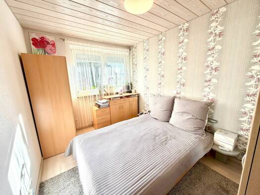 Wohnung zum Kauf 372.000 € 3,5 Zimmer 80 m² Höfingen Leonberg 71229
