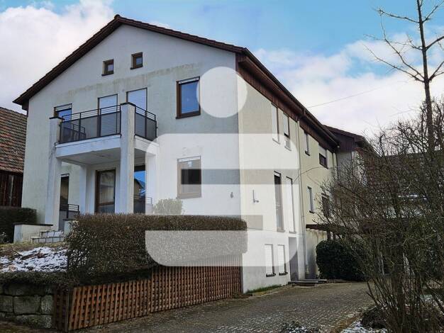 Mehrfamilienhaus zum Kauf 215.000 € 7 Zimmer 179 m² 1.346 m² Grundstück Oehrberg Burkardroth 97705