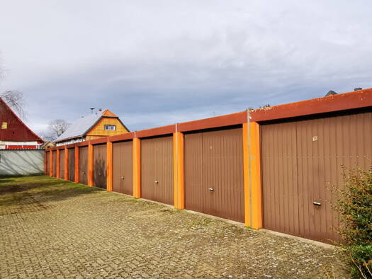 Garage zur Miete 79 € Am Feuerlöschbrunnen 4 Bleckenstedt Salzgitter 38239