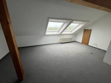 Wohnung zur Miete 615 € 1 Zimmer 49,9 m² Dachgeschoss, 3. Geschoss Geisingen Freiberg am Neckar 71691