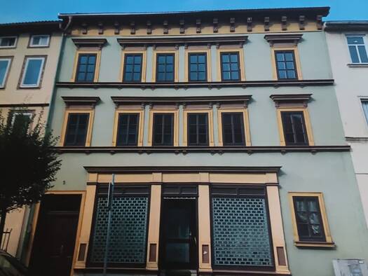Wohn- und Geschäftshaus zum Kauf provisionsfrei als Kapitalanlage geeignet 120.000 € 317 m² 210 m² Grundstück Marktstr. 5 Ohrdruf 99885