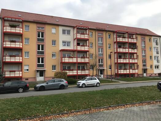 WG-Zimmer zur Miete 450 € 3 Zimmer 65 m² Geschoss -1/3 frei ab sofort Kniestraße 7 Großräschen 01983